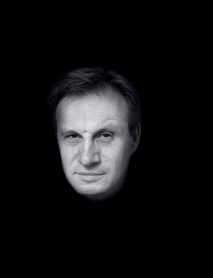 Нил Бахуров